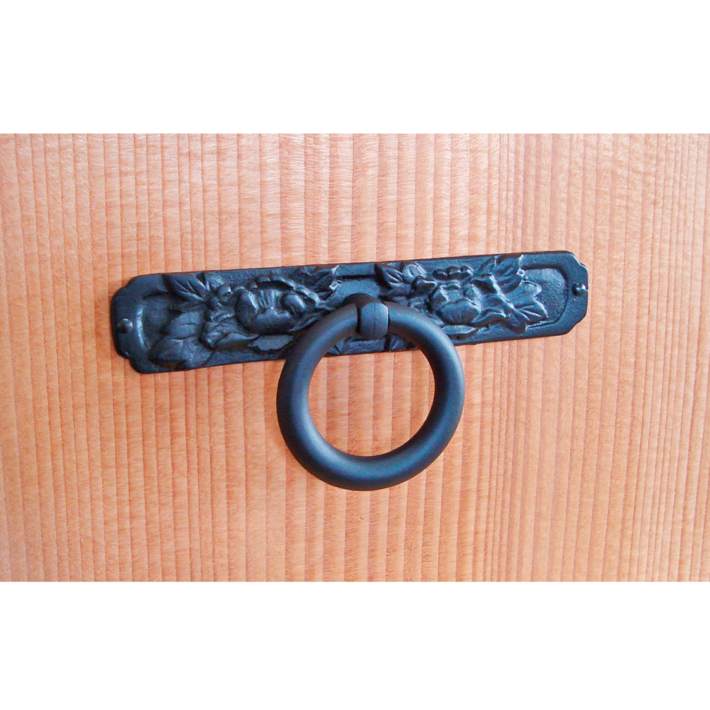 Peony Ring Pull   |  Ring Diameter  1  9/16" ( 40mm )