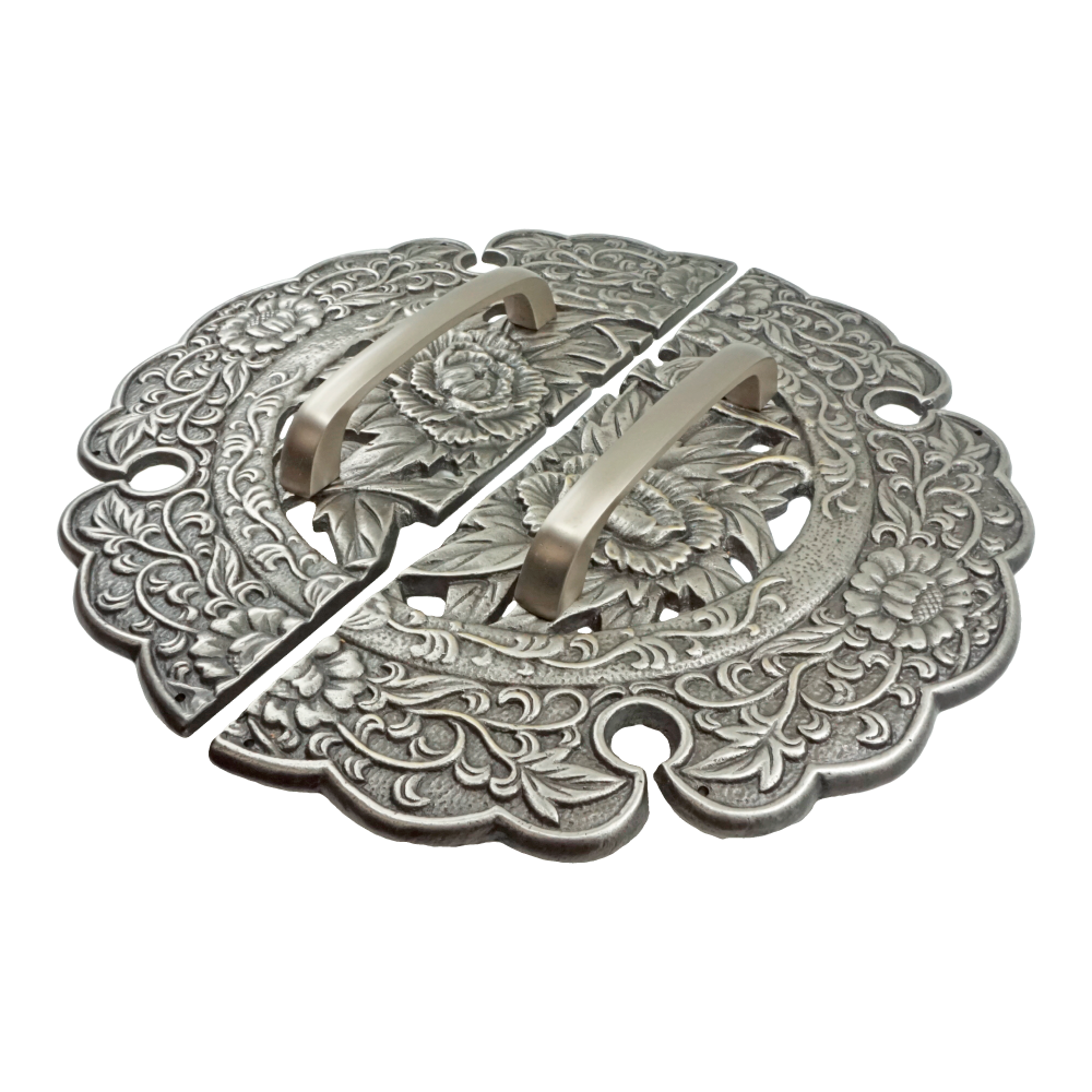Embroidered Peony Decorative Plate with Grip Handles