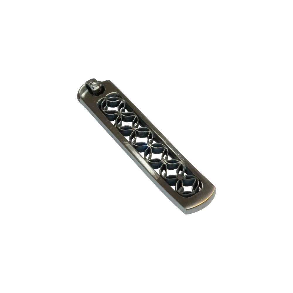 Laced Flower Drop Pull   |  Height  1 11/16" ( 43mm ) - 2 1/4" ( 58mm )