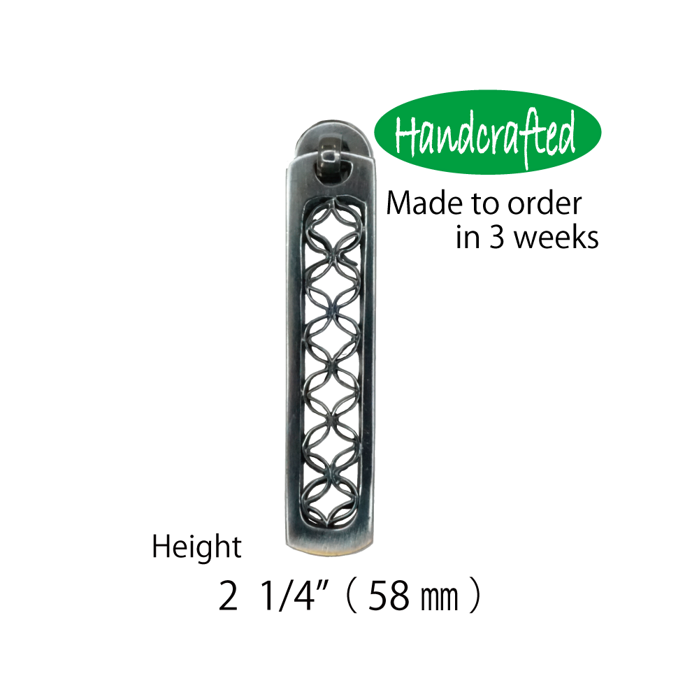 Laced Flower Drop Pull   |  Height  1 11/16" ( 43mm ) - 2 1/4" ( 58mm )