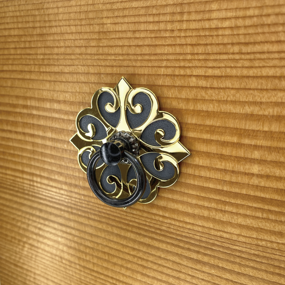 Golden Arabesque Ring Pull  l  2 3/8" (60mm)